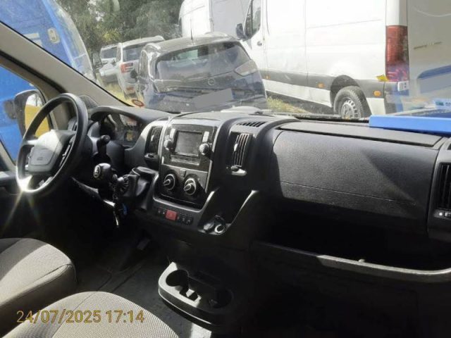 PEUGEOT Boxer usata, con Cruise Control