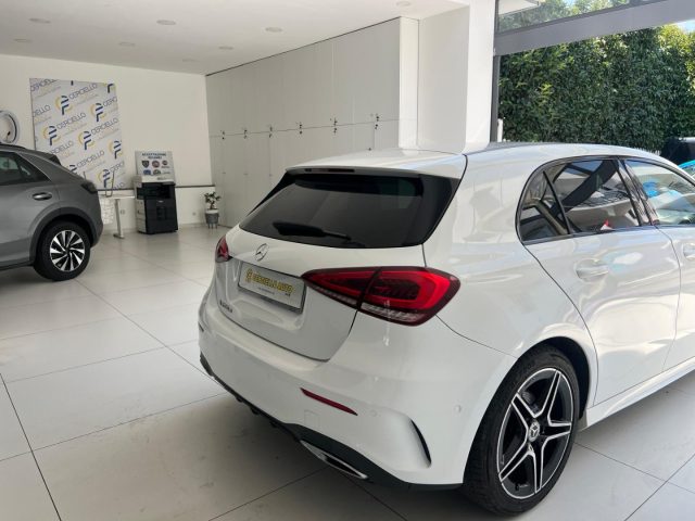 MERCEDES-BENZ A 200 usata, con Cronologia tagliandi