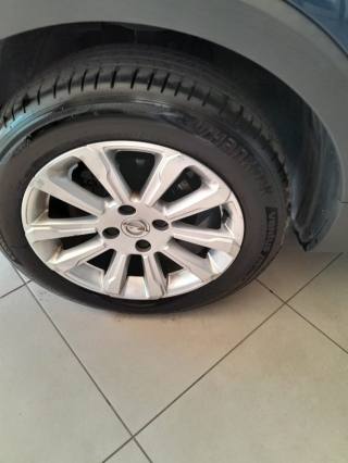 OPEL Crossland usata, con Fari LED