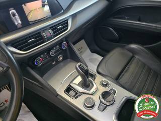 ALFA ROMEO Stelvio usata, con Regolazione elettrica sedili
