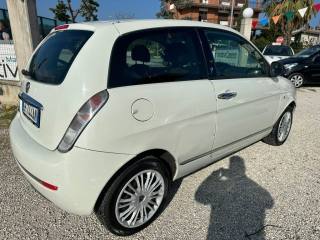 LANCIA Ypsilon usata, con Chiusura centralizzata