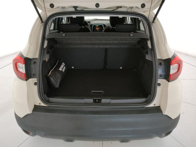RENAULT Captur usata, con Monitoraggio pressione pneumatici