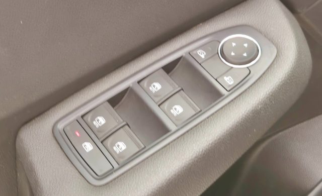 RENAULT Clio usata, con Immobilizzatore elettronico