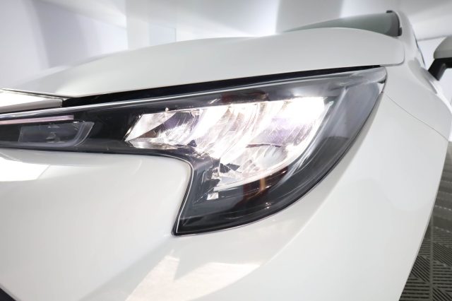 TOYOTA Corolla usata 13