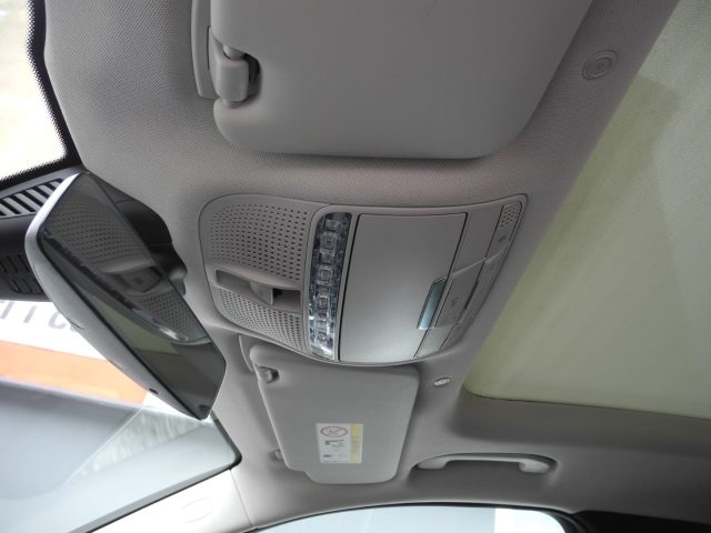 MERCEDES-BENZ GLC 220 usata, con Sistema di chiamata d