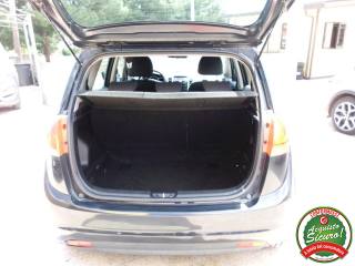 KIA Venga usata 28