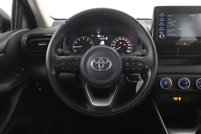 TOYOTA Yaris usata 5