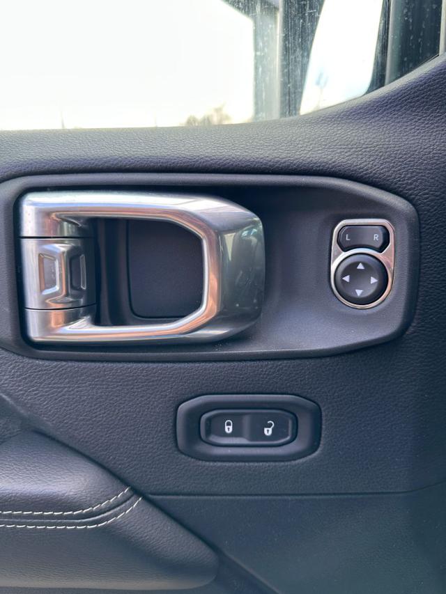 JEEP Gladiator usata, con Chiusura centralizzata