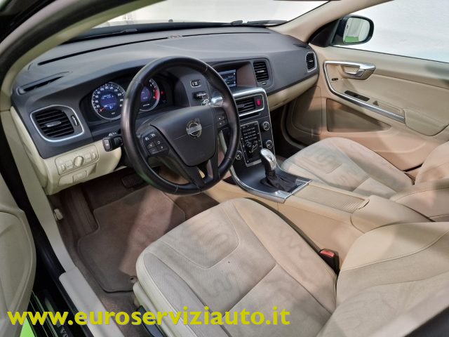VOLVO V60 usata 39