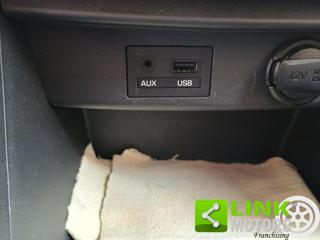HYUNDAI i10 usata, con Specchietti laterali elettrici