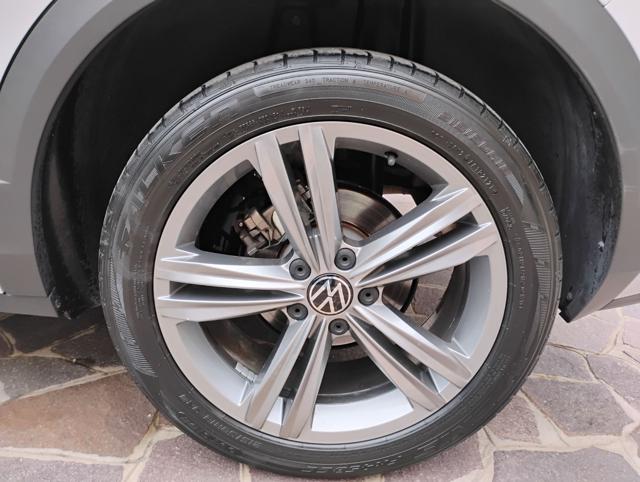 VOLKSWAGEN T-Roc usata, con Fendinebbia