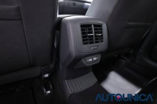 VOLKSWAGEN T-Roc usata, con Isofix