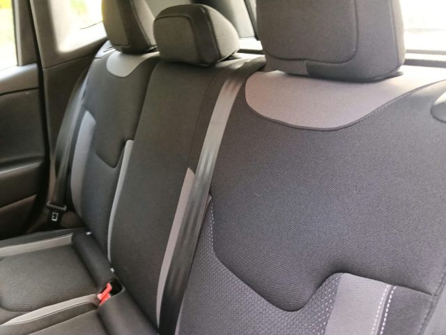 JEEP Renegade usata, con USB