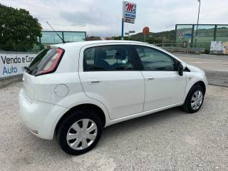 FIAT Grande Punto usata, con Autoradio