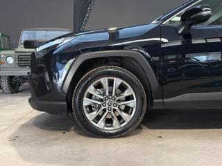 TOYOTA RAV 4 usata, con Autoradio