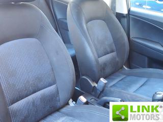 HYUNDAI iX20 usata, con Sedile posteriore sdoppiato