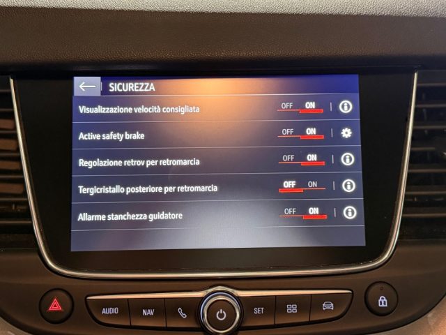 OPEL Grandland usata, con Fendinebbia