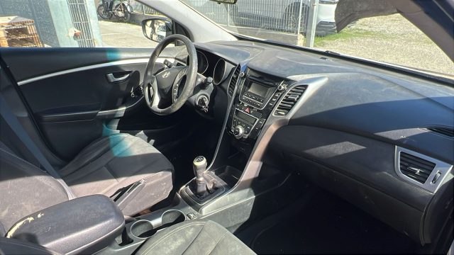 HYUNDAI i30 usata, con Autoradio