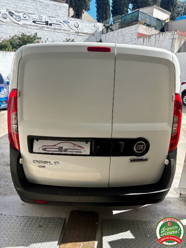 FIAT Doblo usata, con Autoradio digitale