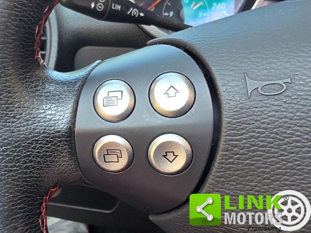 MERCEDES-BENZ SLK 200 usata, con Hill holder