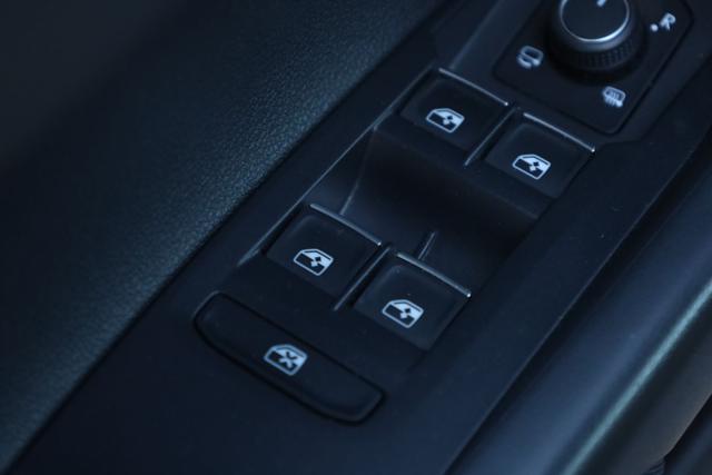 VOLKSWAGEN Taigo usata, con Specchietti laterali elettrici