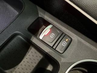 RENAULT Captur usata 21