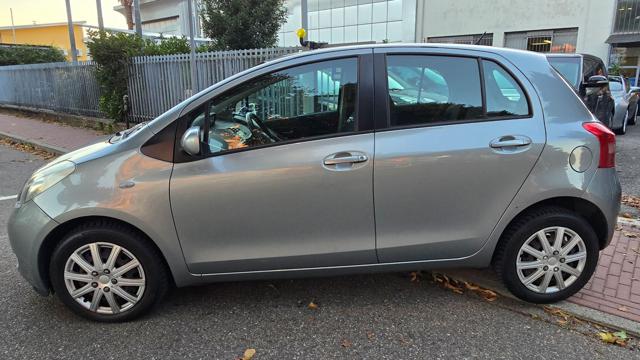TOYOTA Yaris usata, con Airbag Passeggero