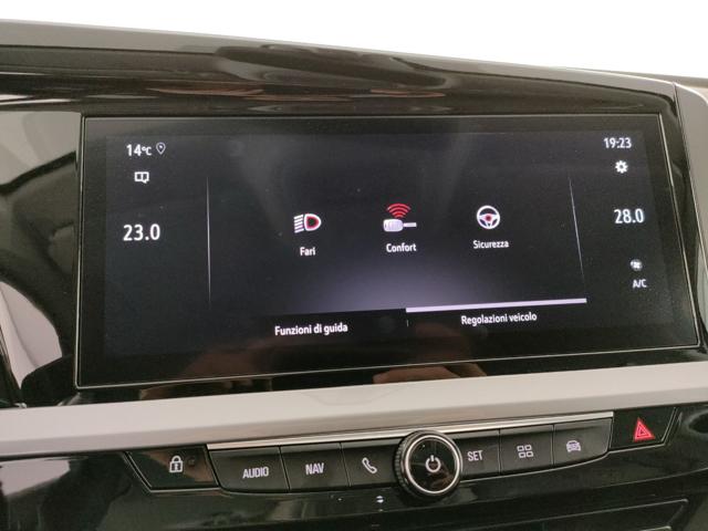 OPEL Grandland usata, con Interni in pelle