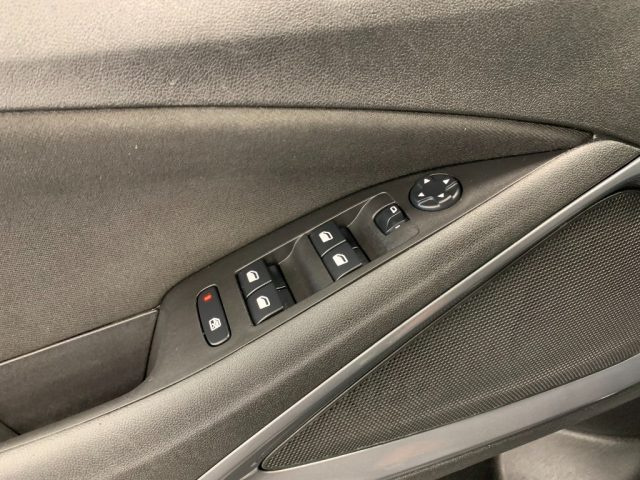 OPEL Crossland usata, con Touch screen