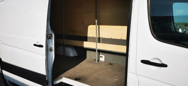 MERCEDES-BENZ Sprinter usata, con Servosterzo