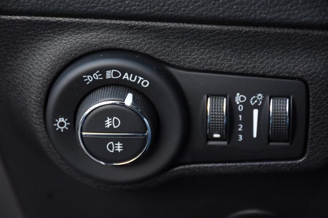 JEEP Compass usata, con Park Distance Control