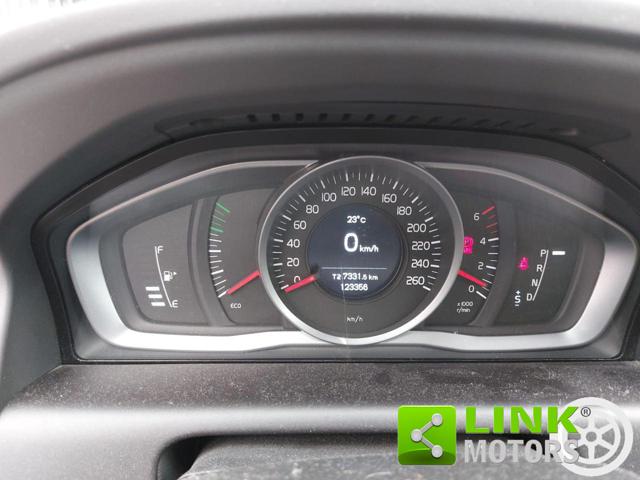 VOLVO XC60 usata 21
