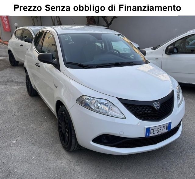 LANCIA Ypsilon usata, con ABS