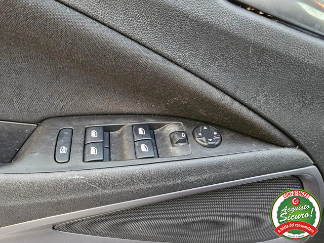 OPEL Crossland usata, con Sistema di navigazione