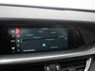 ALFA ROMEO Stelvio usata, con Controllo automatico clima