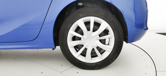 OPEL Corsa usata, con Touch screen