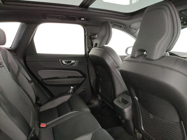 VOLVO XC60 usata, con Fari LED