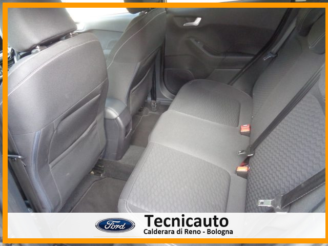FORD Fiesta usata, con Fari LED