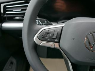 VOLKSWAGEN Touareg usata, con Autoradio
