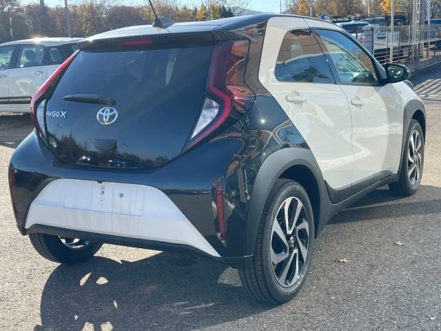 TOYOTA Aygo X usata, con Chiusura centralizzata