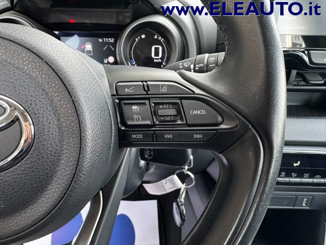 TOYOTA Yaris usata, con Park Distance Control