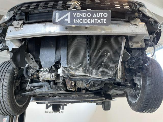 PEUGEOT 208 usata, con Sedile posteriore sdoppiato