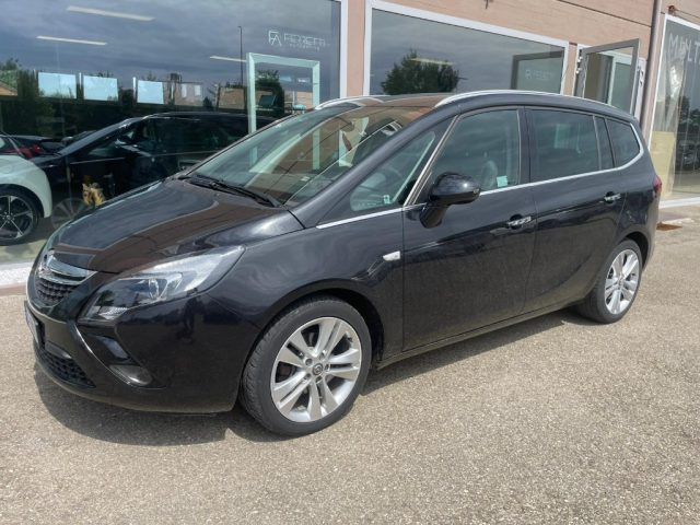 OPEL Zafira Tourer usata, con Airbag