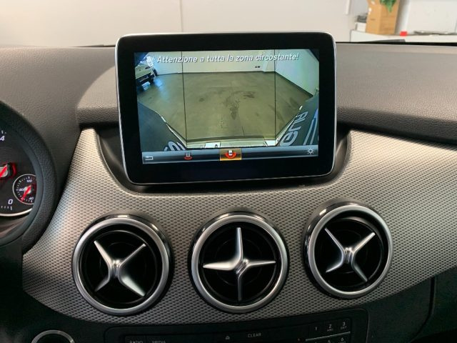 MERCEDES-BENZ B 180 usata, con Cruise Control