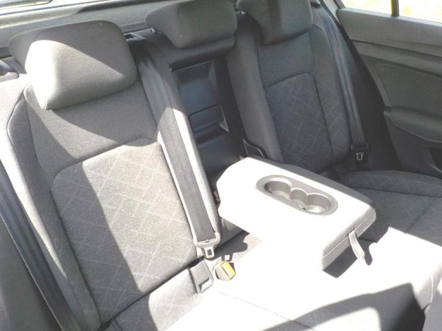 VOLKSWAGEN Golf usata, con Volante in pelle