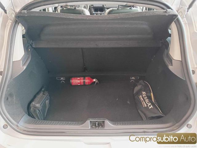 RENAULT Clio usata 23