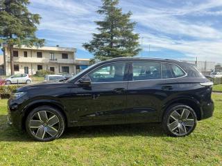 VOLKSWAGEN Tiguan usata, con Autoradio