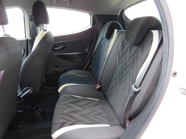 LANCIA Ypsilon usata, con ESP