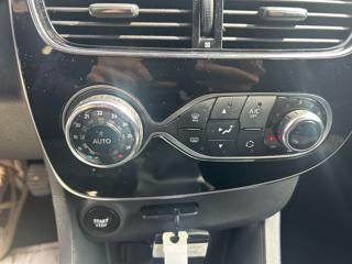 RENAULT Clio usata, con Fari LED