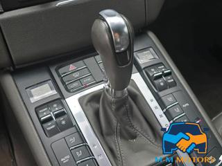 PORSCHE Macan usata, con Fendinebbia